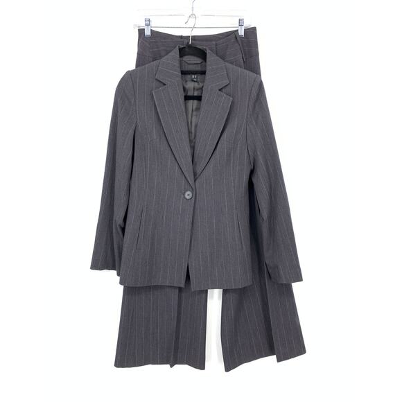 H&M Pant Suit Womens Sz 6 Single Button Blazer Straight Leg Pant Gray Pinstripe - Picture 1 of 13